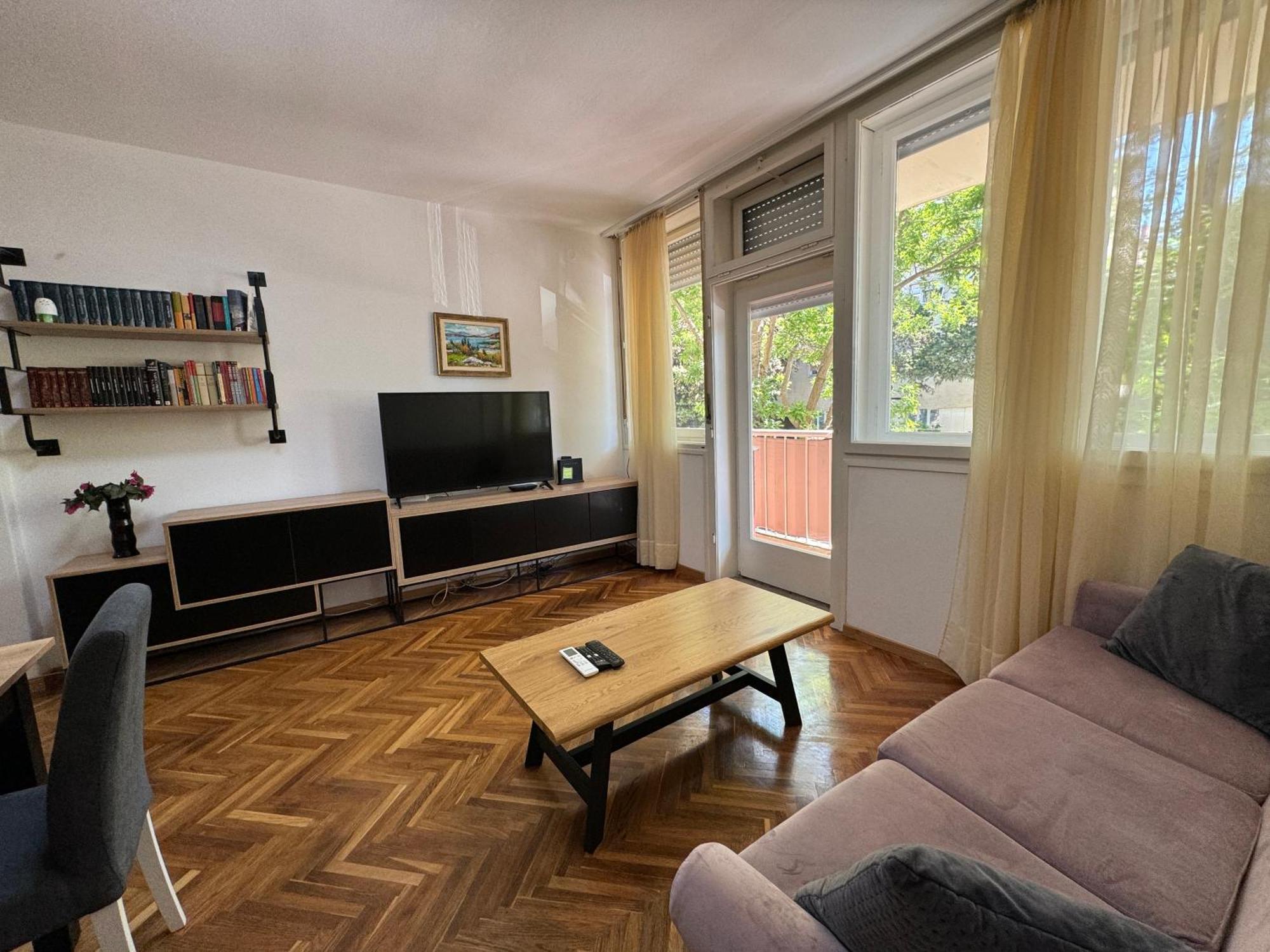 Large 3br Family In The Center And 5bd * Split