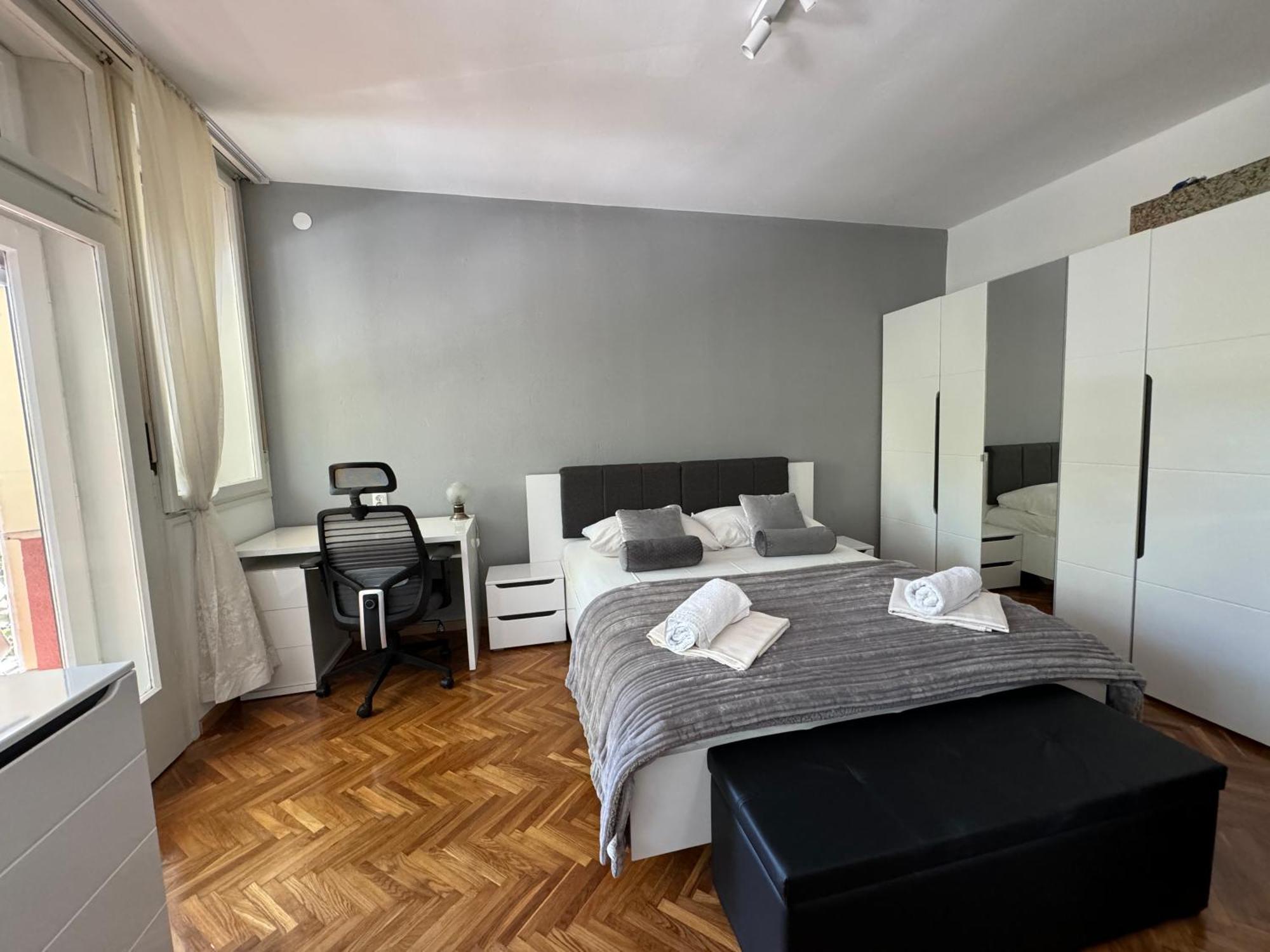 Apartman Large 3br Family In The Center And 5bd *
